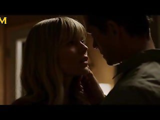 Emma Greenwell and Michelle Monaghan in sex scenes