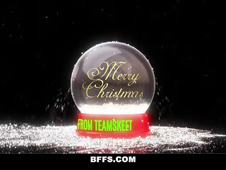 'Lockdown Teens Fucking Horny Santa'